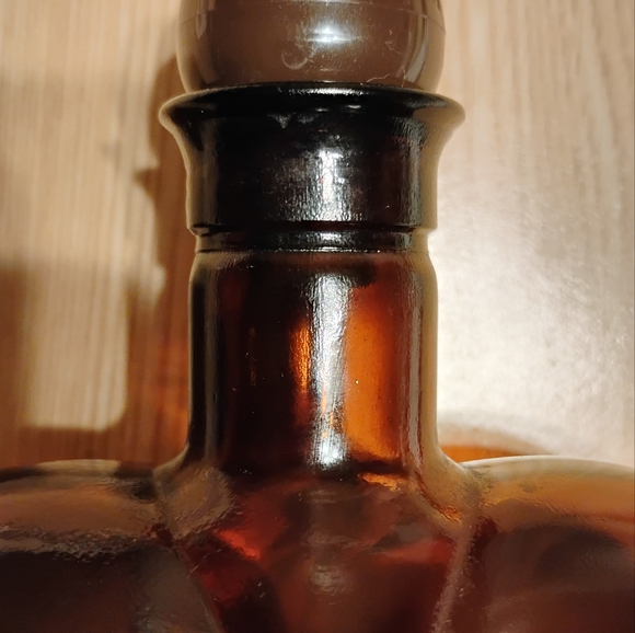***ANTIQUE, PAUL MASON, HEART SHAPED, EMPTY  SHERRY LIQUOR BOTTLE*** - Picture 12 of 14
